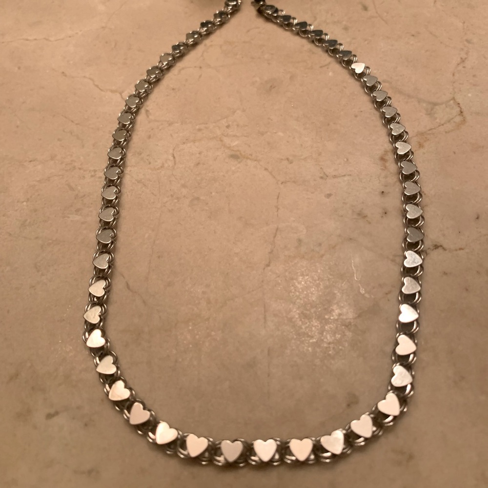 NEW LISTING- 14k White Gold Heart 🤍 Chain Necklace